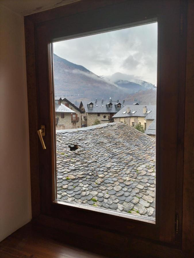 Esquia En Baqueira O Espot Y Visita Aigueestortes Y Alrededores *
