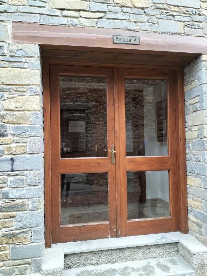 Esquia En Baqueira O Espot Y Visita Aigueestortes Y Alrededores Apartment *